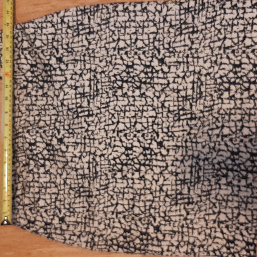 Marisa Christina☁️COTTON Black/Cream Patterned Skirt SIZE 8